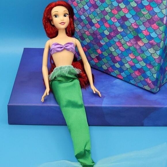🔥Disney Princes Ariel Set doll Lipsmacker barrette starfish bracelet - Picture 1 of 9